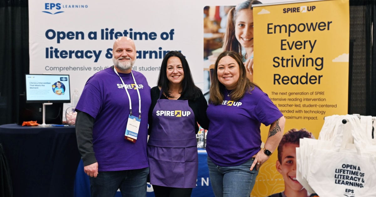 eps-colleagues-in-booth eps-colleagues-in-booth